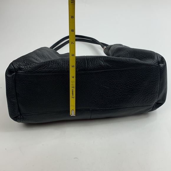 Coach Madison Phoebe Black leather Shoulder bag Gold Hardware 3 compartments - Picture 14 of 15